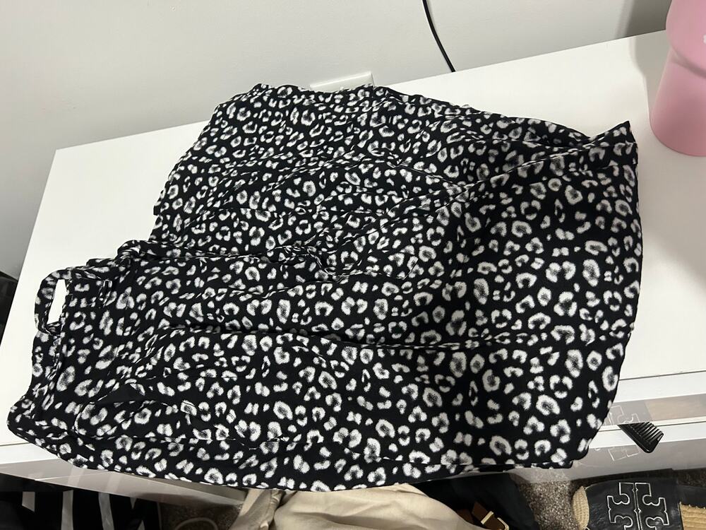 Primark Wide Leg Pants *Size 6*